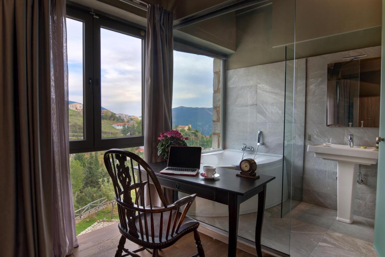 Aegli Arachova Hotel Eksteriør billede